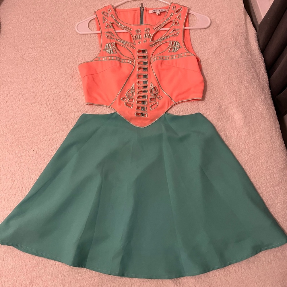 English Rose Cutout dress, size M.